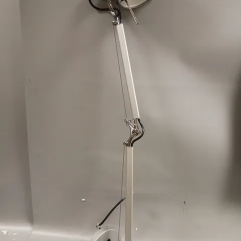 BOXED BRUSHED CHROME SWINGING ARM WALL LIGHT