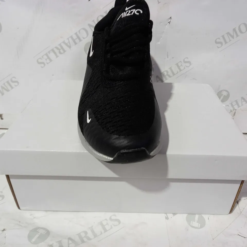 BOXED PAIR OF NIKE AIR TRAINERS IN BLACK/SILVER WITH GLITTER EFFECT UK SIZE 5