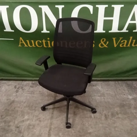 OFFICE CHAIR WITH MESH BACK - BLACK