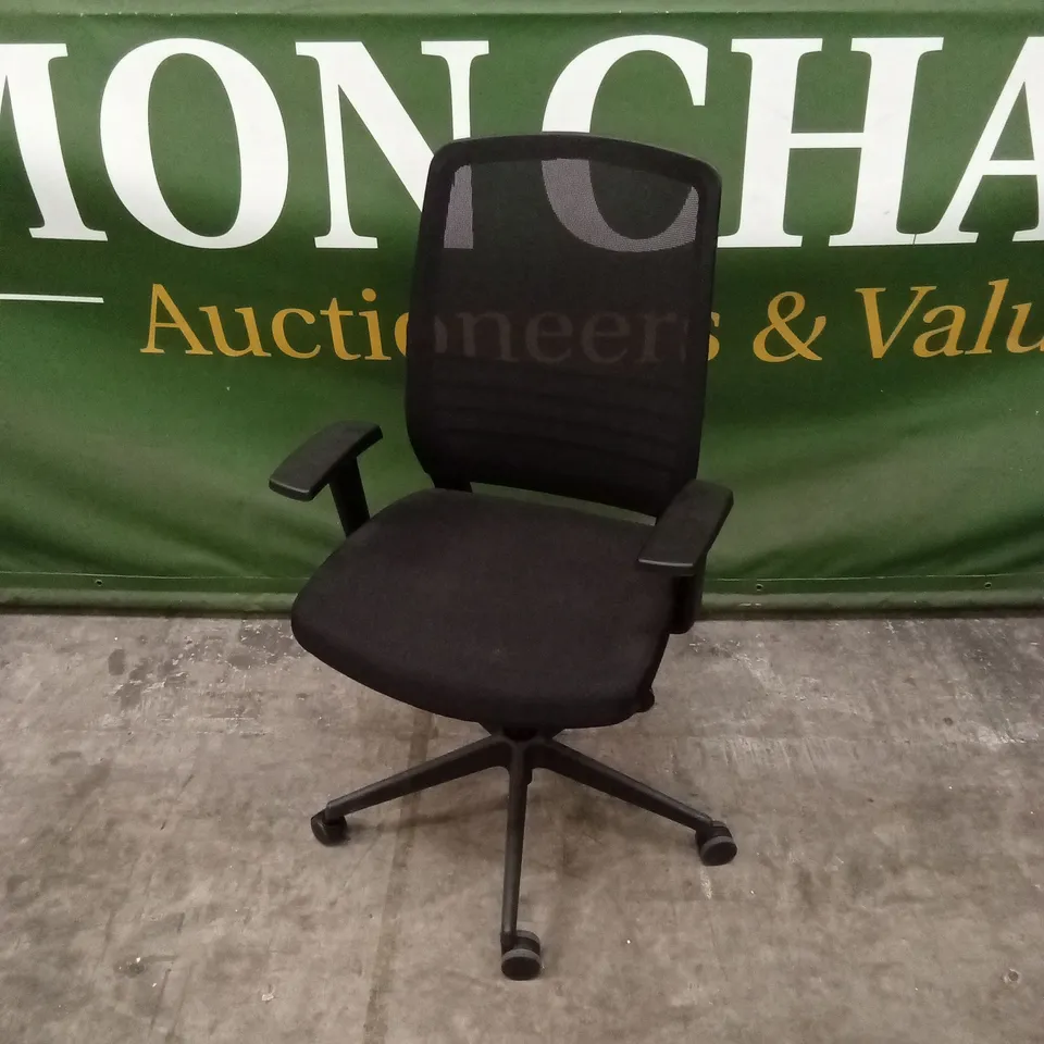 OFFICE CHAIR WITH MESH BACK - BLACK
