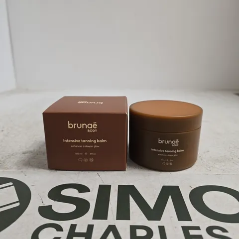 BRUNΓGE BODY INTENSIVE TANNING BALM β 150 ML