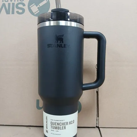 STANLEY THE FLOWSTATE QUENCHER H2.0 40OZ/1.18L TUMBLER IN BLACK