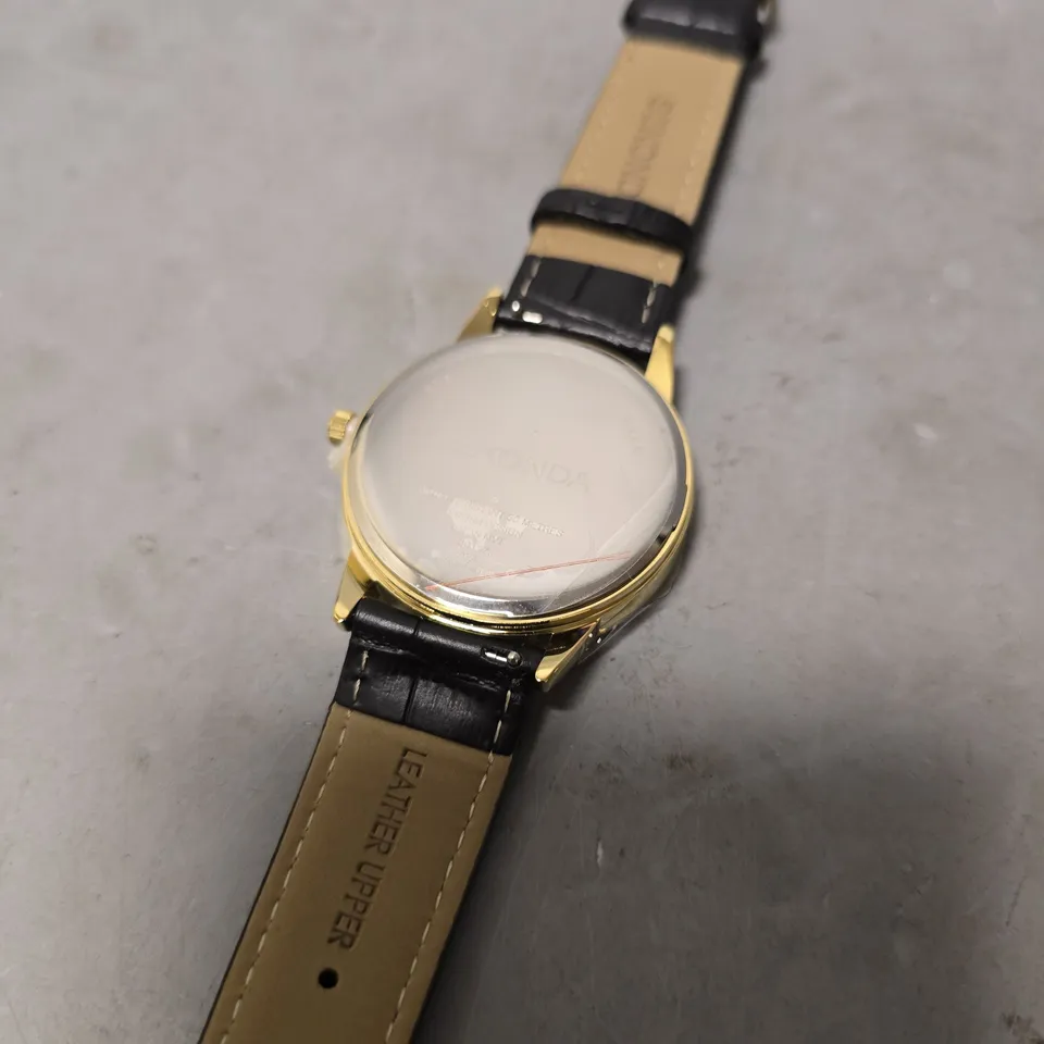 SEKONDA WHITE DIAL FAUX LEATHER STRAP WATCH 