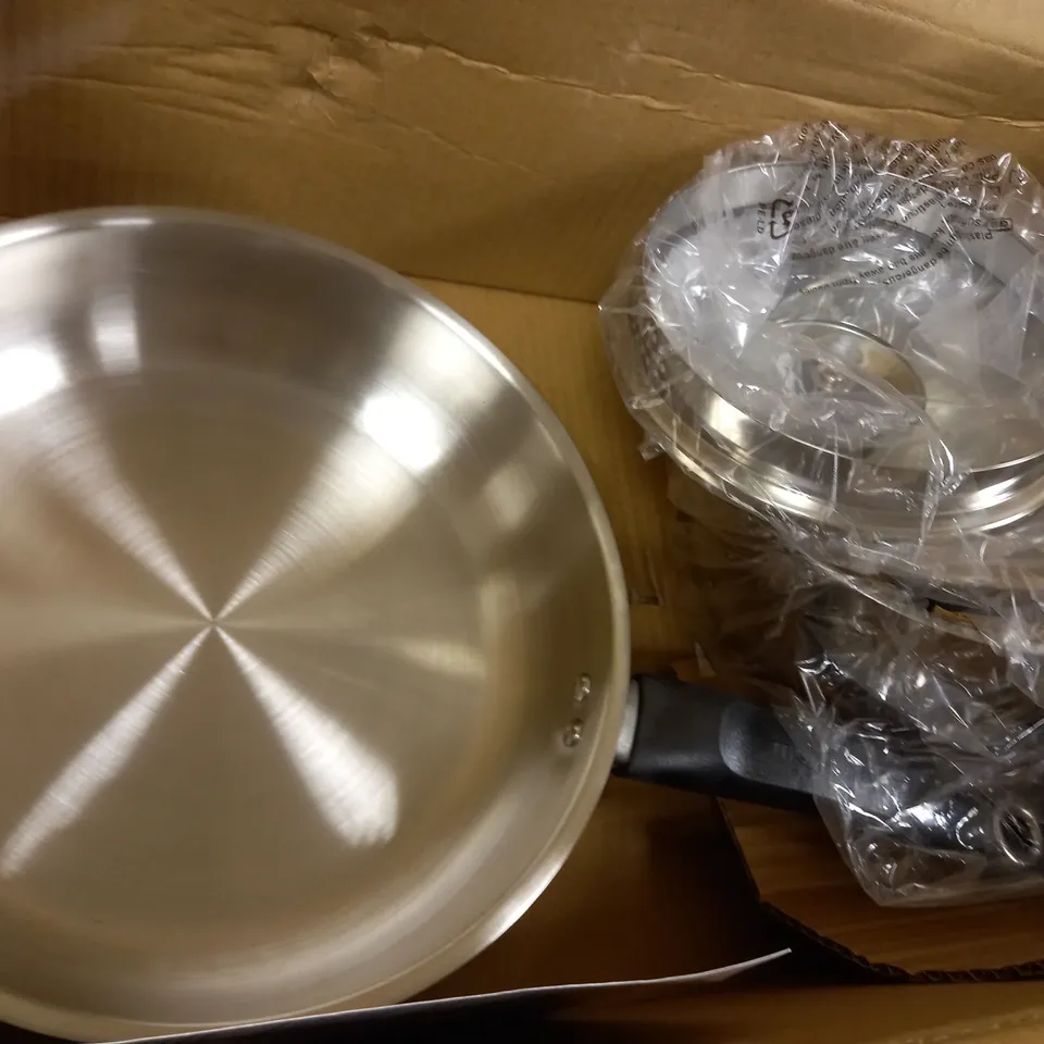 MORPHY RICHARDS EQUIP POUR AND DRAIN PAN SET 