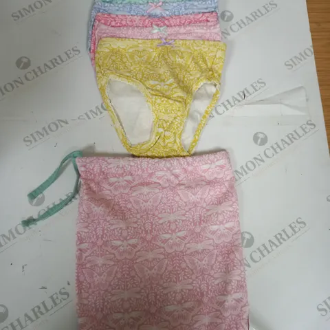 BODEN GIRLS PACK OF 7 COTTON UNDERWEAR SIZE 6-7 YEARS