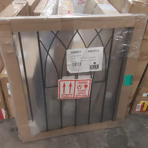 GUERO GARDEN METAL GATE 83.8CM W X 81.2CM H