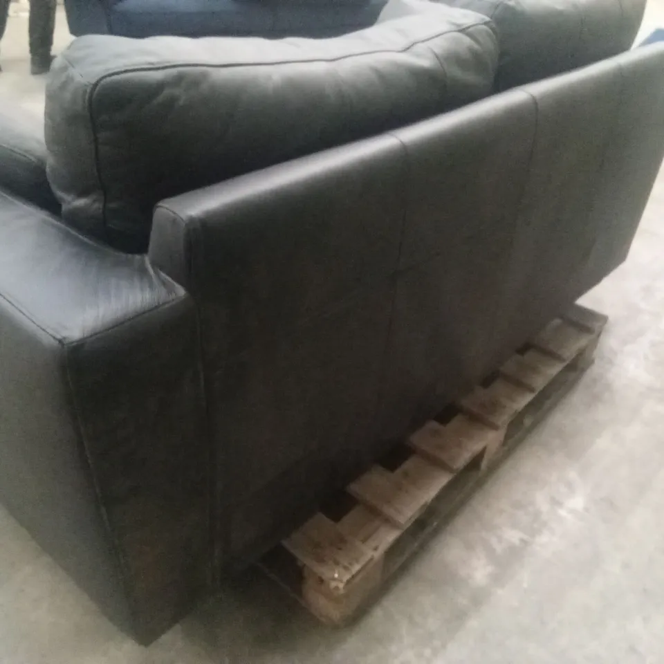ARDEN ITALIAN LEATHER 3 SEATER SOFA - BLACK RRP £1299