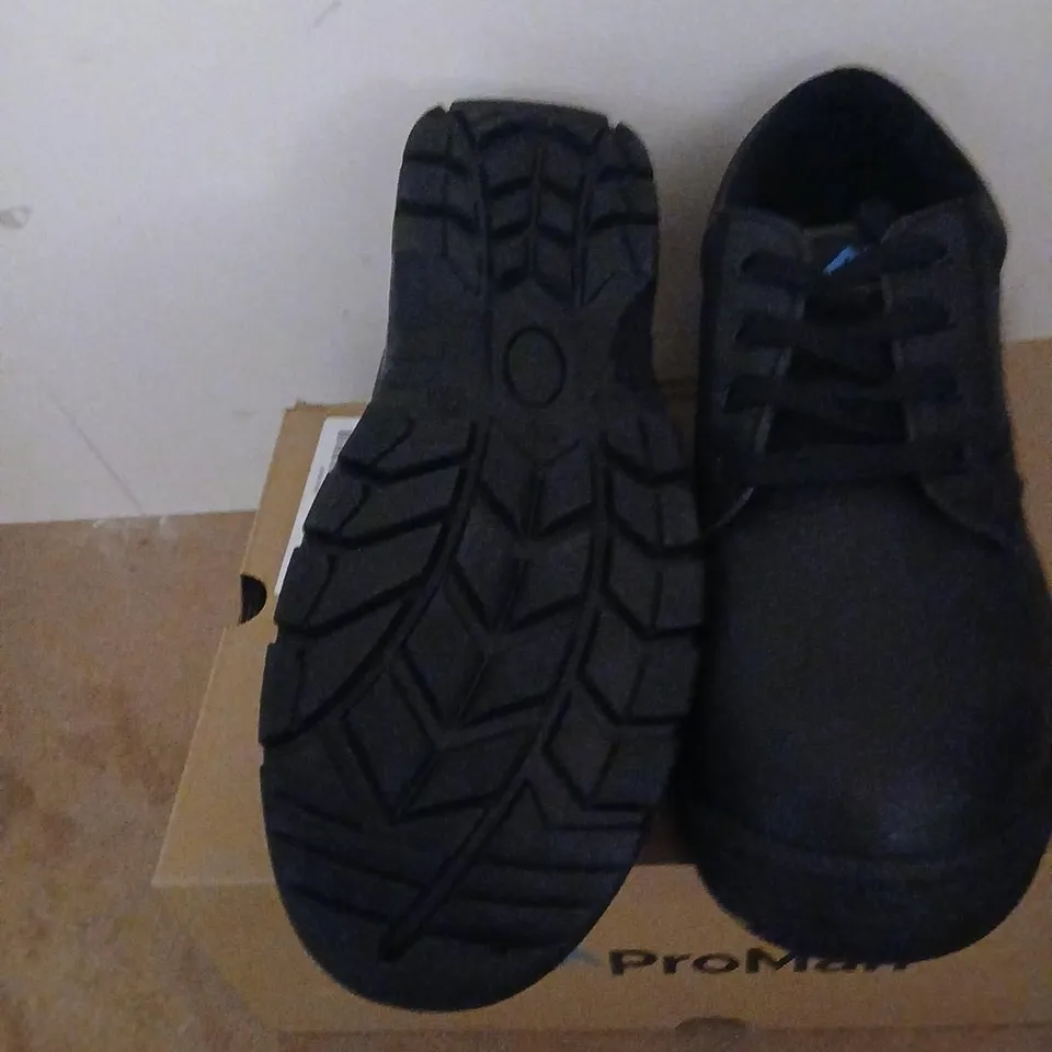 PROMAN PM102 BLACK SAFETY SHOES – UK 10 (EU 44)