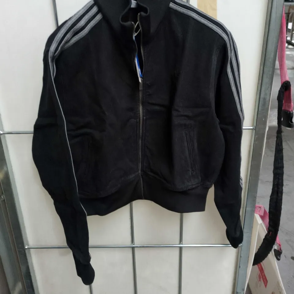 UK 16-18 ADIDAS WOMEN'S ZIP JACKET WITH THREE STRIPES – BLACK