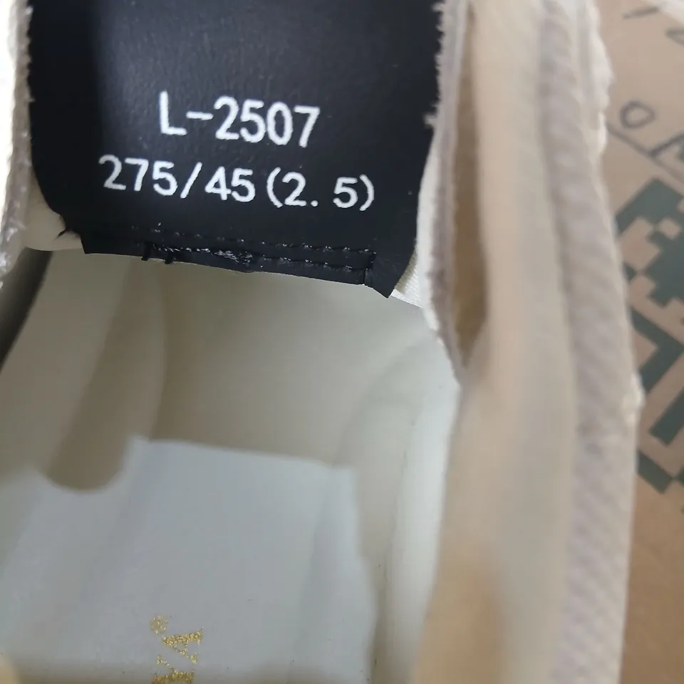 AMANIYA WHITE PLATFORM SNEAKERS