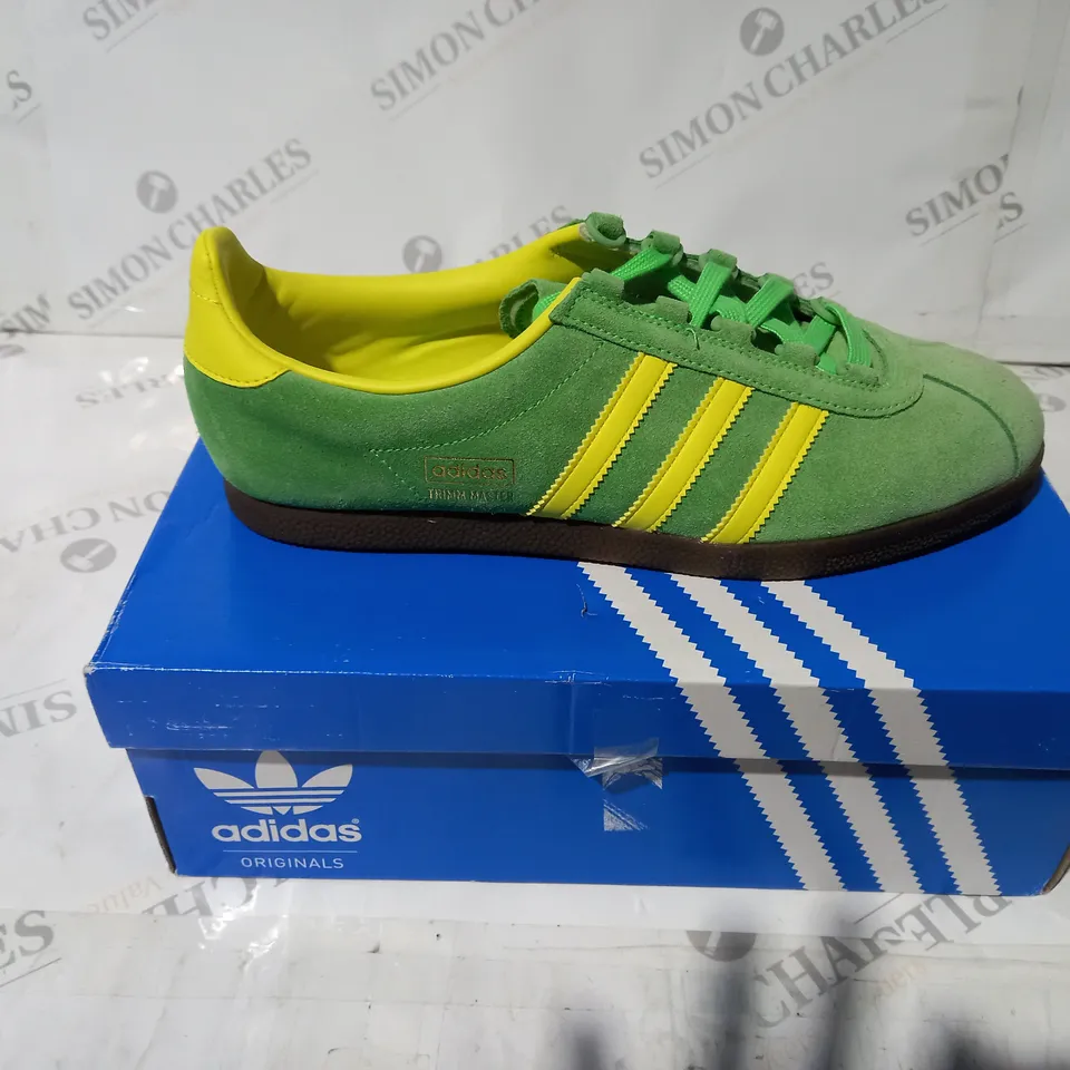 ADIDAS TRIMM MASTER GREEN AND YELLOW SIZE 9