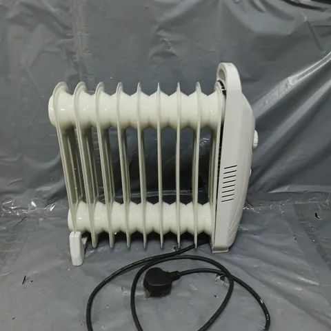 BOXED SWAN 1000W MINI OIL HEATER - WHITE - COLLECTION ONLY 