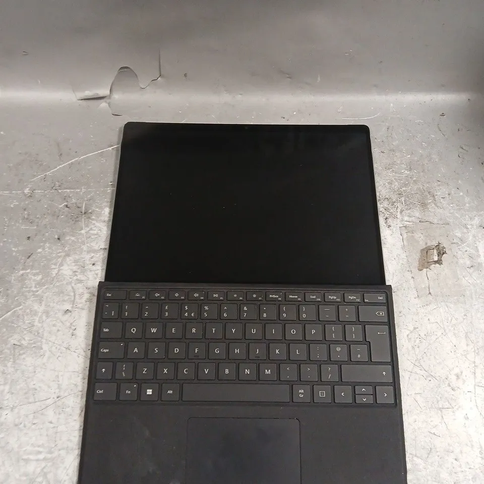MICROSOFT TABLET WITH KEYBOARD MODEL UNSPECIFIED