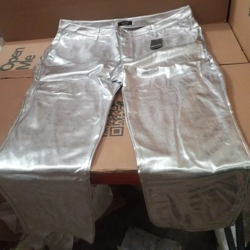 BOX CONTAINING APPROXIMATELY 9 BRAND NEW JD WILLIAMS SILVER PU STRAIGHT TROUSERS - SIZE 22
