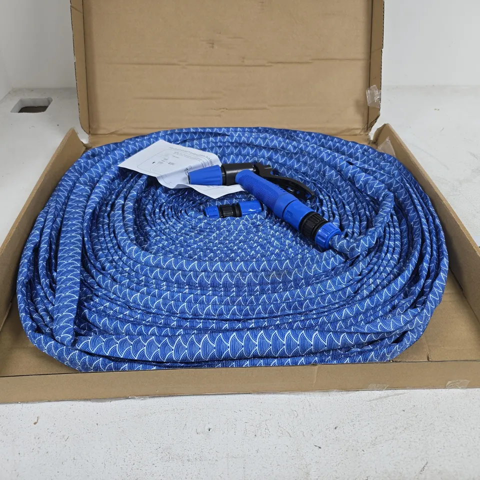 BERNINI PATTERNED HYDROHOSE WITH QUICK CONNECTORS BLUE