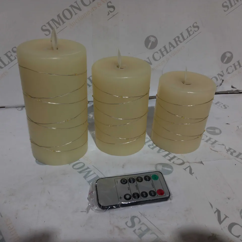 SET OF 3 FLAMELESS LED CANDLES