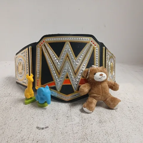 APPROXIMATELY 12 ASSORTED TOYS AND GAMES TO INCLUDE WWE REPLICA CHAMPIONSHIP BELT, ETC