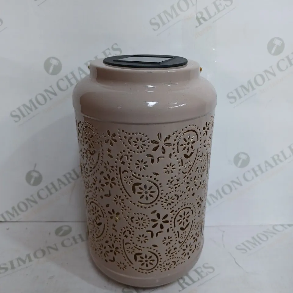 GARDEN REFLECTIONS SET OF 2 PATTERNED SOLAR LANTERNS