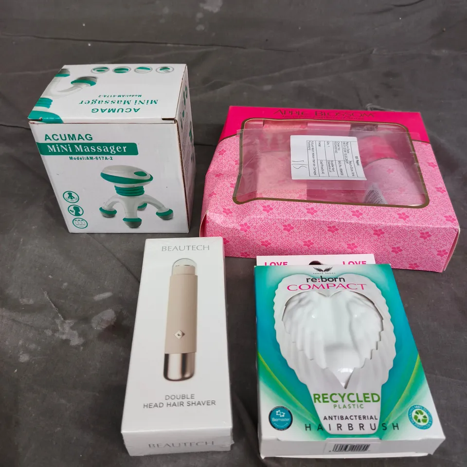 APPROXIMATELY 20 ASSORTED HOUSEHOLD PRODUCTS TO INCLUDE HAIRBRUSH, MINI MASSAGER, HAIR SHAVER ETC 