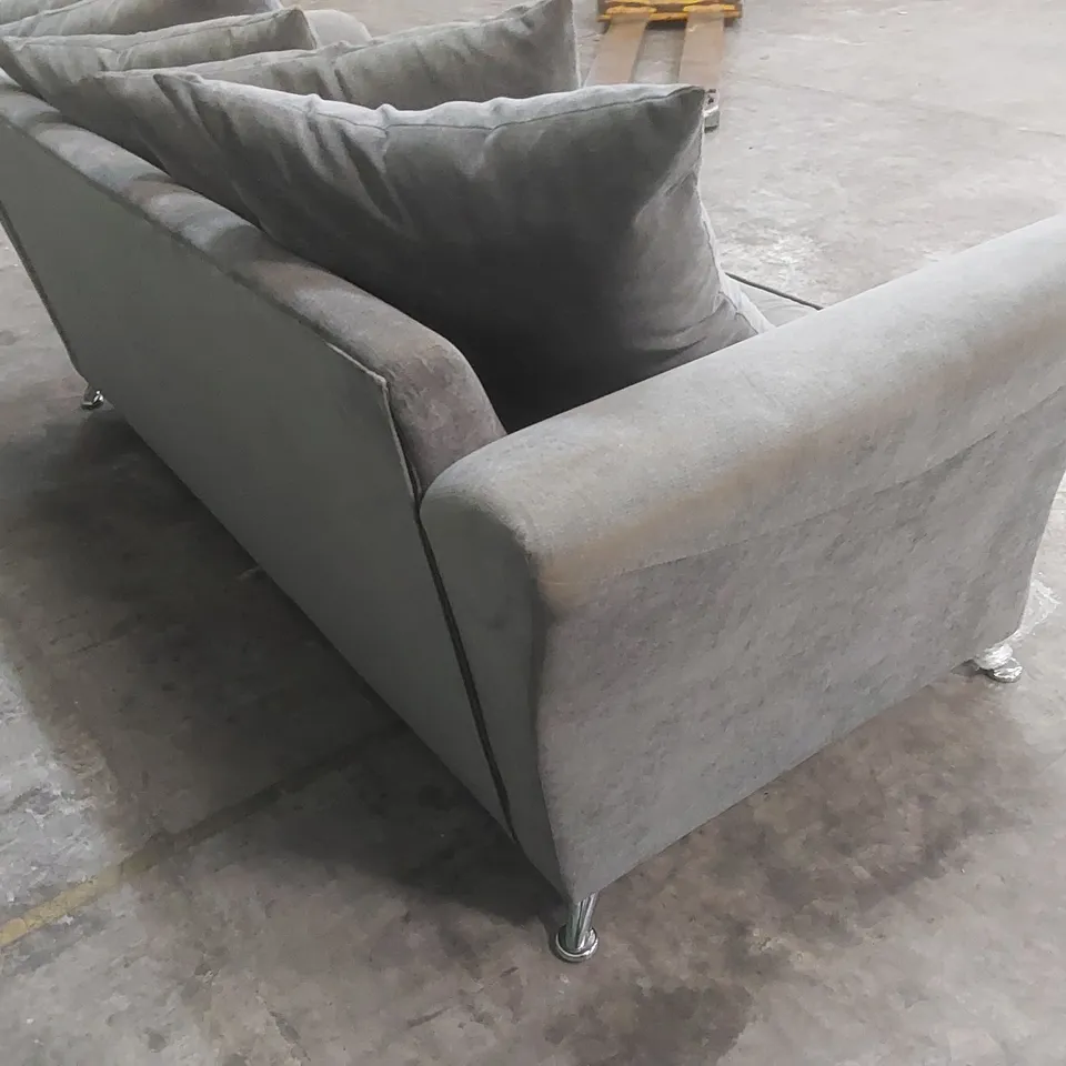 DESIGNER 3 SEATER FABRIC UPHOLSTERED SOFA - GREY