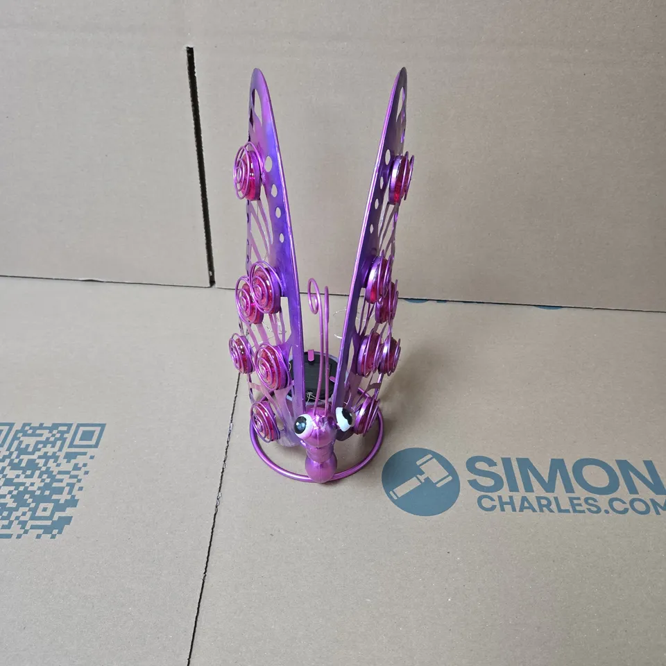 SOLAR BUTTERFLY GARDEN ORNAMENT 