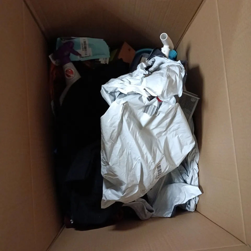 BOX OF APPROXIMATELY 20 ASSORTED ITEMS TO INCLUDE:KALMS PILLS AND NICORETTE