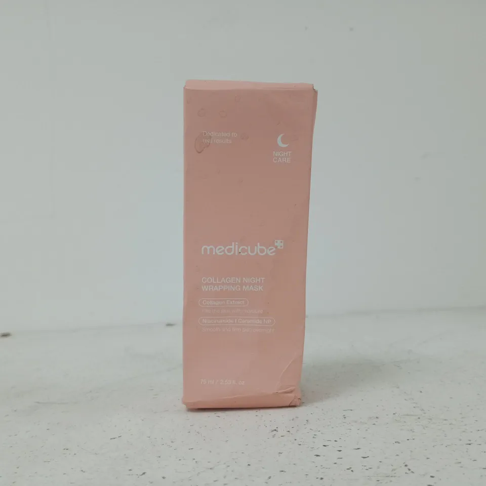 BOXED MEDICUBE COLLAGEN NIGHT WRAPPING MASK (75ML)