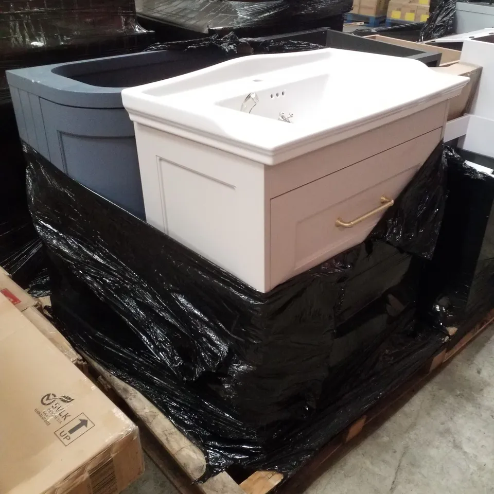 PALLET CONTAINING ASSORTED VANITY UNIT & BASE UNIT