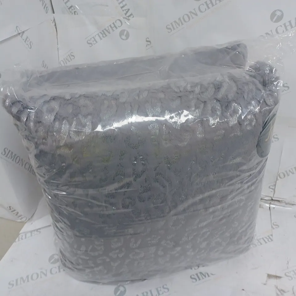 PAIR OF GREY FILLED CUSHIONS