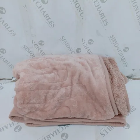 COZEE HOME VELVETSOFT HEATED THROW IN LIGHT PINK