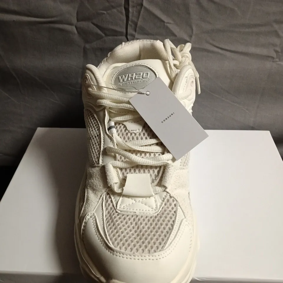 WHITE CHUNKY TRAINERS WITH MESH PANELS – BOXED - UK SIZE 8