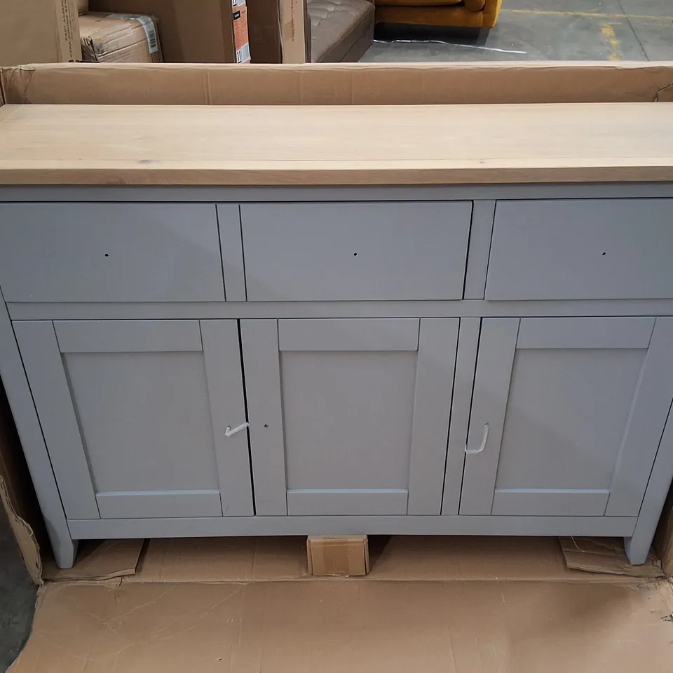 BROMLEY 2 FULLY ASSEMBLED LARGE SIDEBOARD IN GREY 