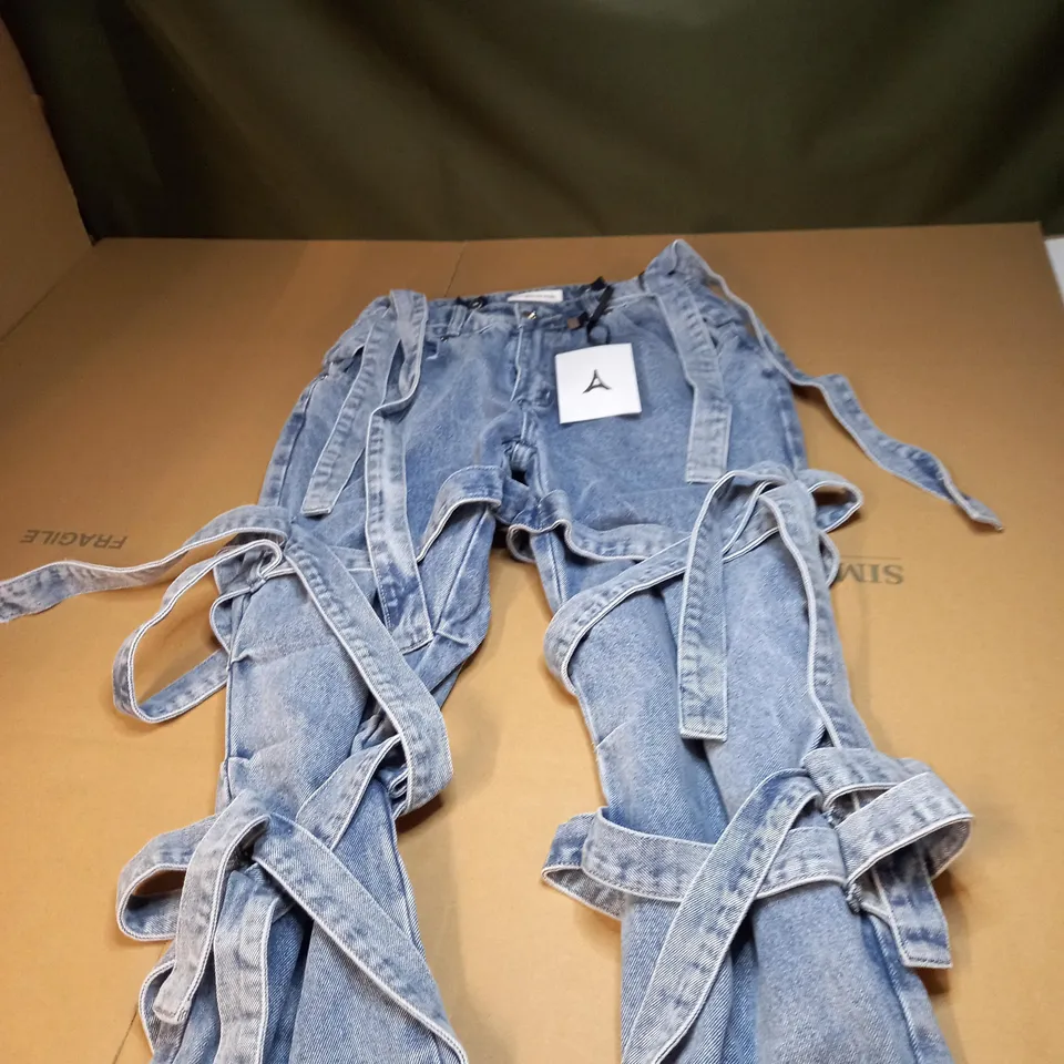 WOMENS MANIERE DE VOIR DENIM JEANS WITH TASSELS SIZE UNSPECIFIED