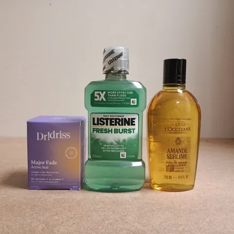 APPROXIMATELY 15 ASSORTED COSMETIC ITEMS TO INCLUDE LISTERINE, L'OCCITANE, ETC - COLLECTION ONLY