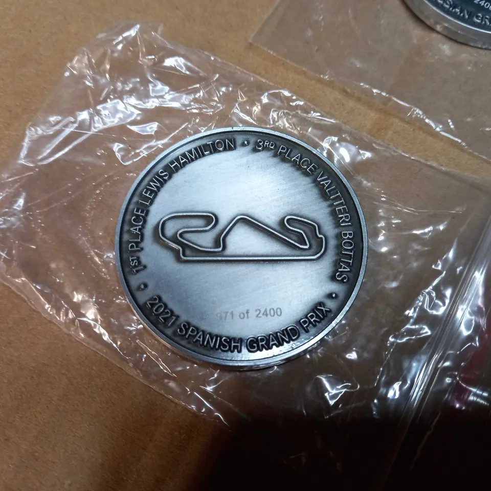 LEWIS HAMILTON WINNERS MEDAL SET