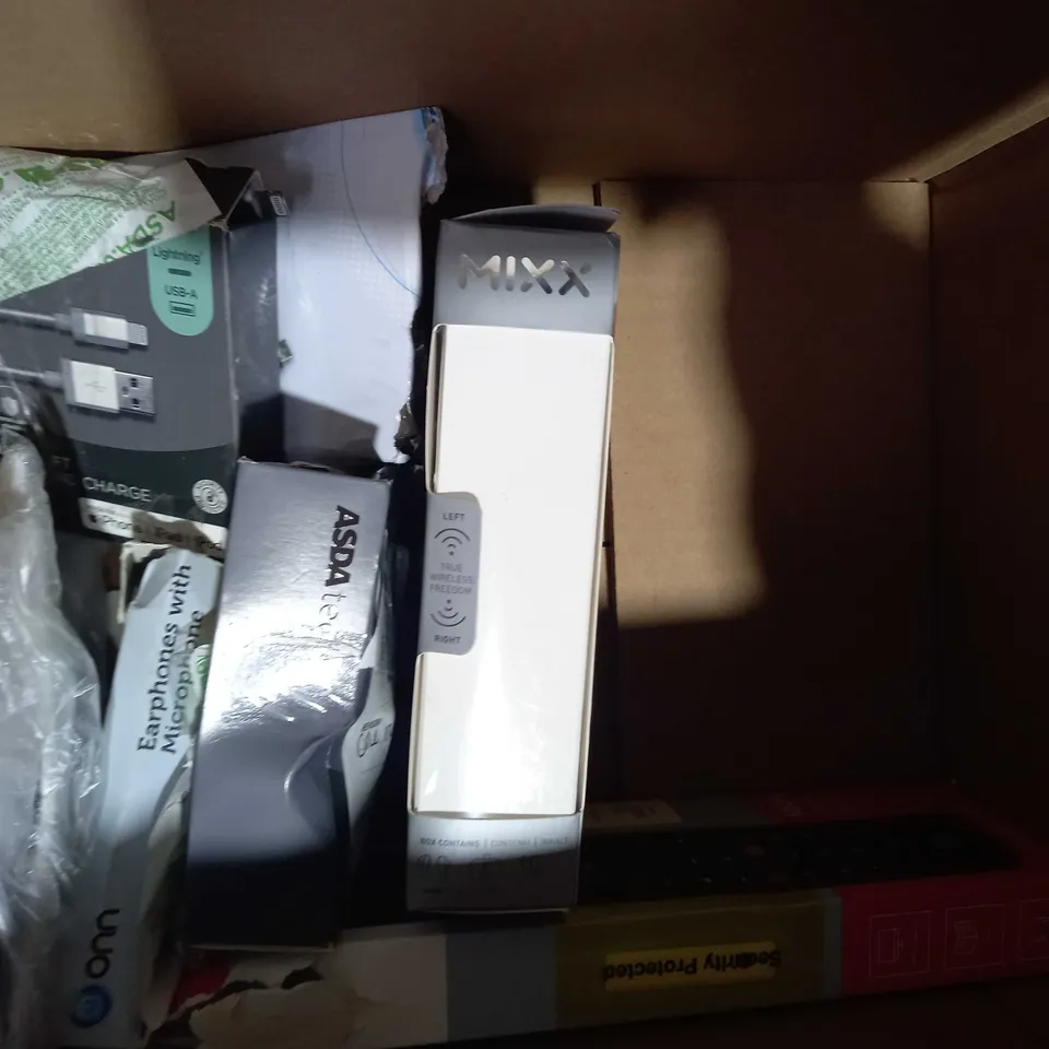 BOX OF APPROXIMATELY 10 ASSORTED ELECTRICAL ITEMS TO INCLUDE MIXX STREAMBUDS MINI WIRELESS EARBUDS, ASDA TECH PERSONAL CD PLAYER, ASDA TECH KIDS HEASDPHONES, ETC