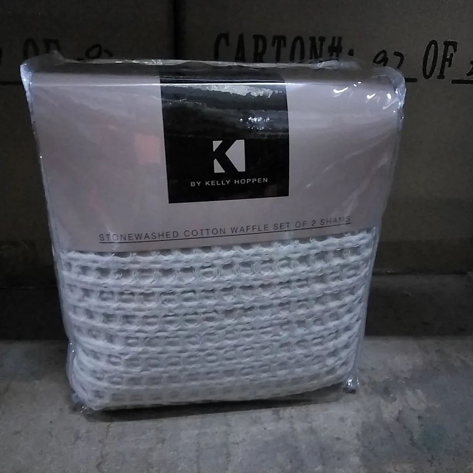 BOX OF 4 KELLY HOPPEN STONEWASHED COTTON WAFFLE SET OF 2 SHAMS 