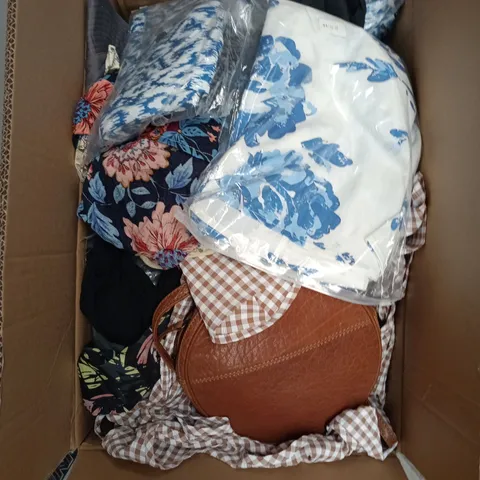 LARGE BOX OF APPROXIMATELY 25 ASSORTED CLOTHING ITEMS IN VARIOUS COLOURS, STYLES AND SIZES - COLLECTION ONLY