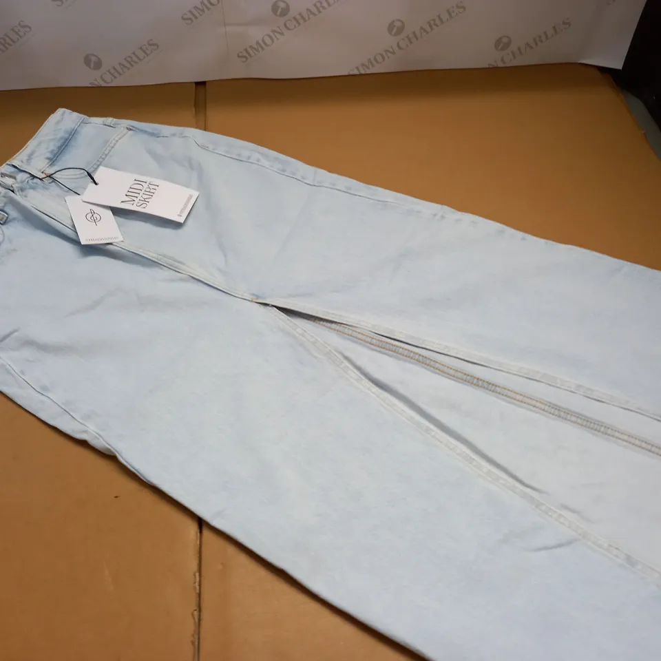 STRADIVARIUS MIDI SKIRT - UK 6