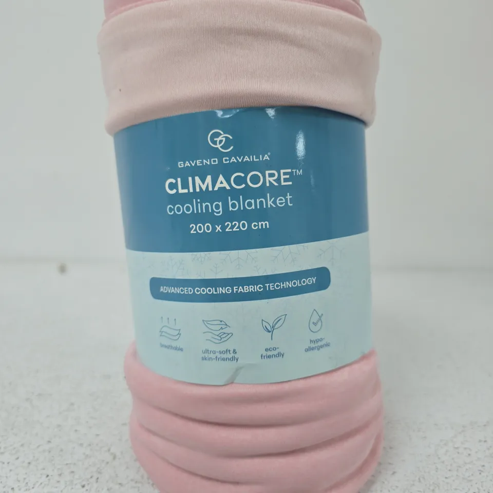 CLIMACORE COOLING BLANKET, PINK OUTER FABRIC, 200 X 220 CM