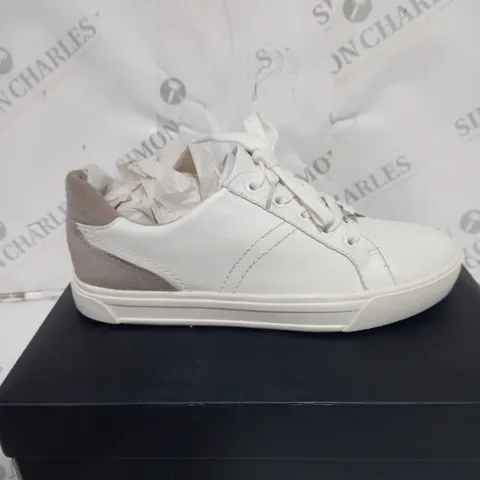 NATURALIZER ASTARA WIDE FIT LACE UP TRAINERS, WHITE, UK 4.5