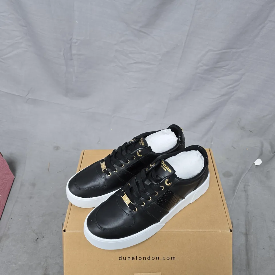 DUNE LONDON BLACK LEATHER SNEAKERS WITH GOLD HARDWARE UK 6