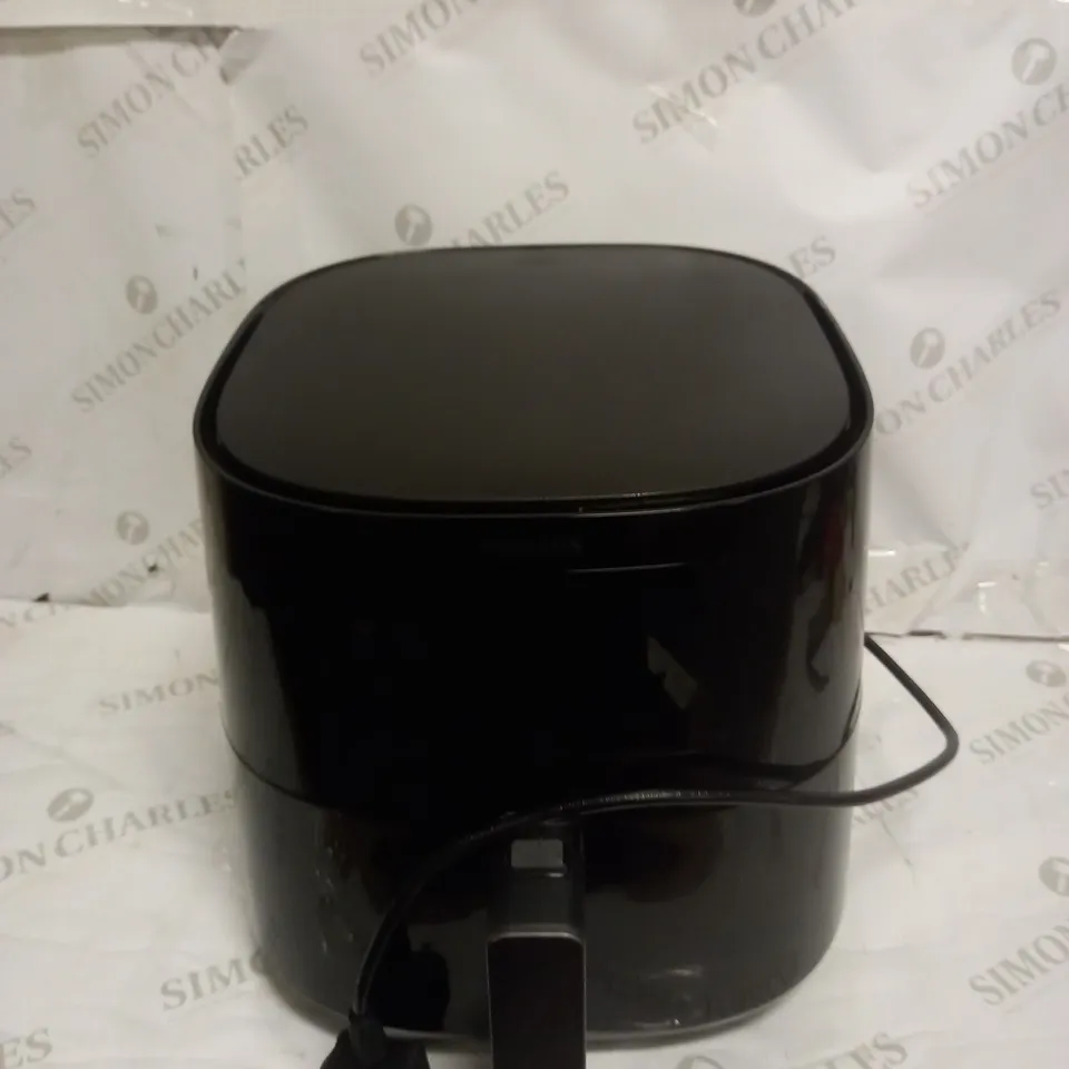 PHILIPS AIRFRYER ESSENTIAL XL LOW FAT FRYER