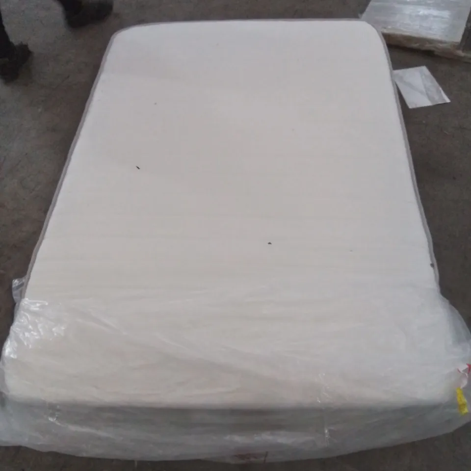QUALITY BAGGED 4'6" DOUBLE HYBRID MEMORY FOAM OPEN COIL MATTRESS