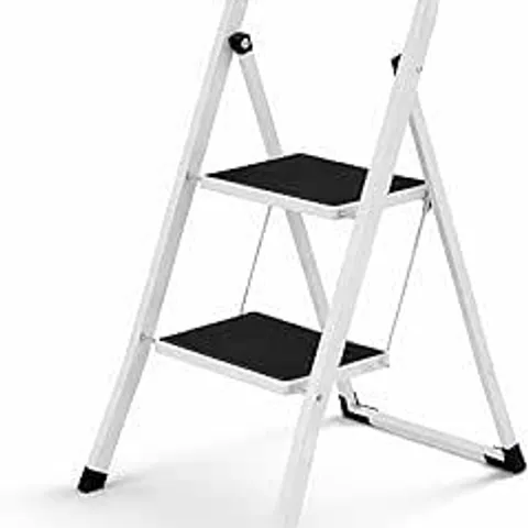 BOXED FOLDABLE 2 STEP LADDER STEPLADDER NON SLIP TREAD SAFETY STEEL