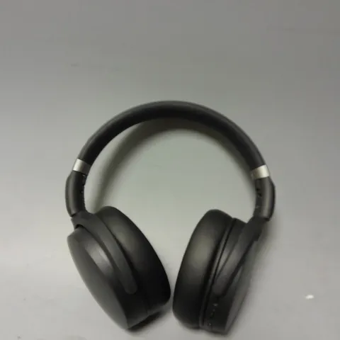 SENNHEISER HD 450BT BLACK HEADPHONES
