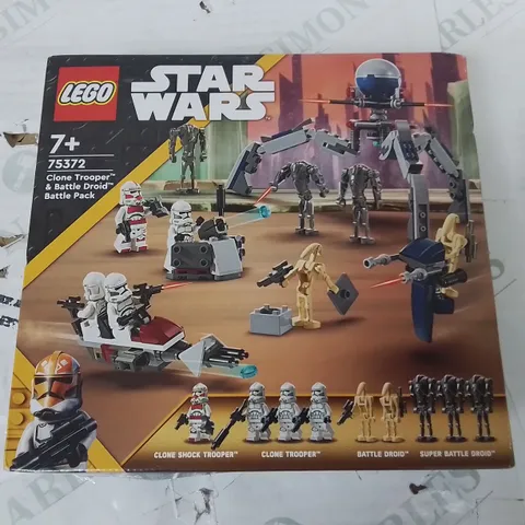CLONE TROOPER & BATTLE DROID PACK