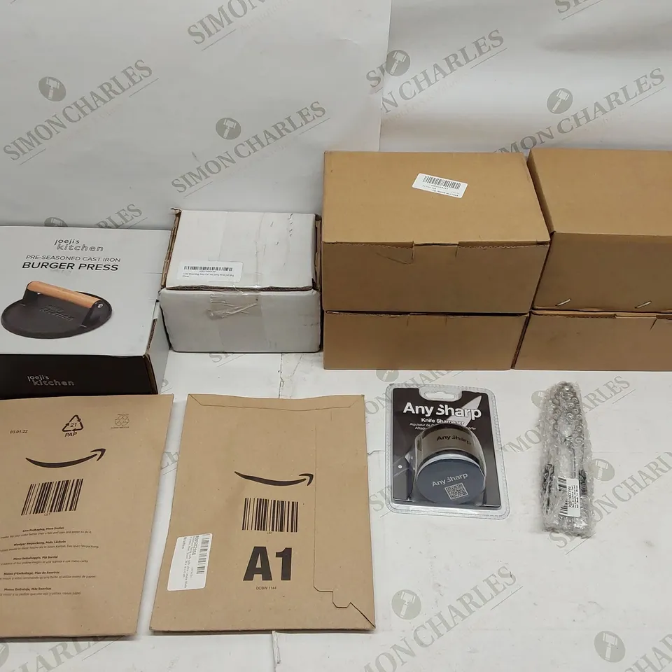 BOX OF APPROXIMATELY 10 BRAND NEW ASSORTED KITCHEN PRODUCTS TO INCLUDE;