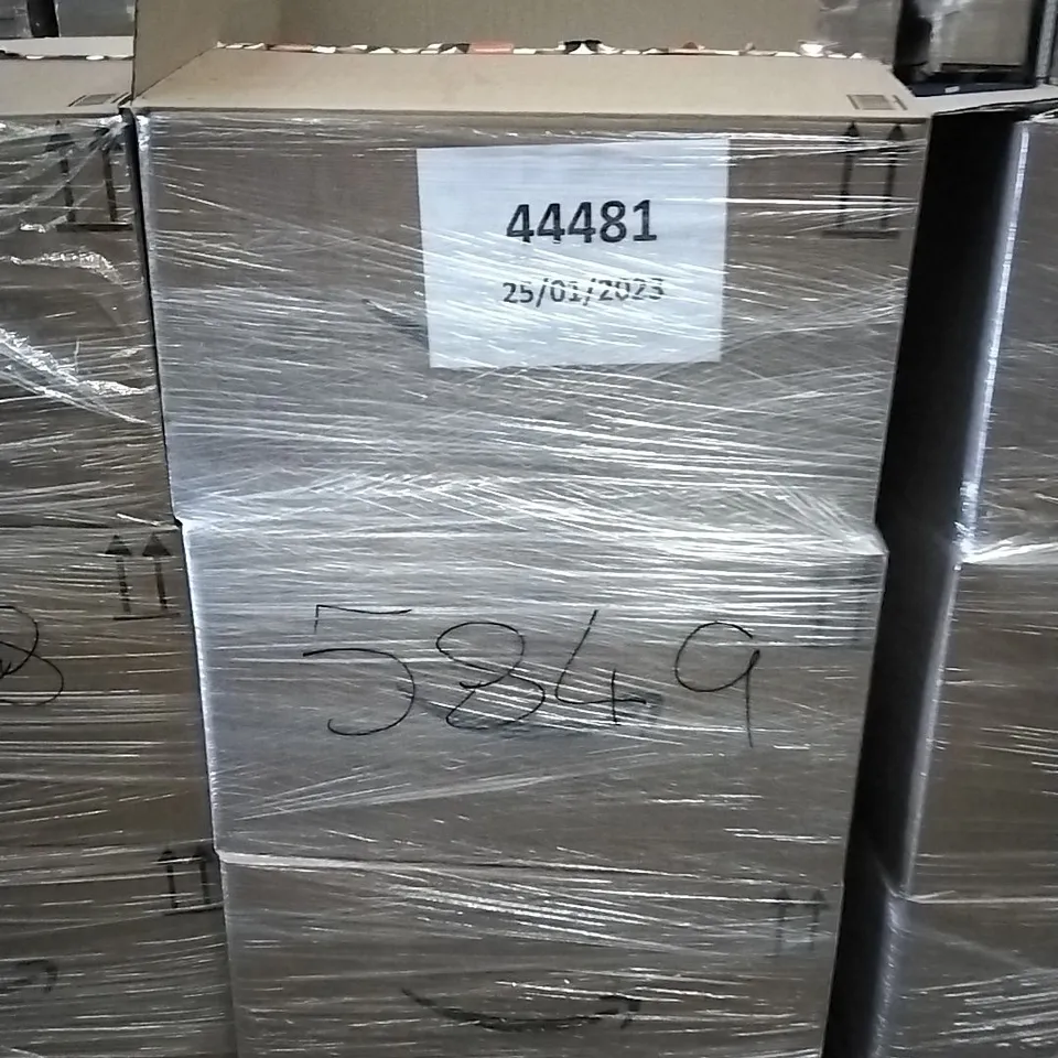 PALLET OF ASSORTED ITEMS INCLUDING WHISKY GLASS, VACUUM STORAGE BAGS, SIRENS BOOK, SCREEN PROTECTOR, MOKO IPAD CASE, SELF SEALING WATER BALLOONS 