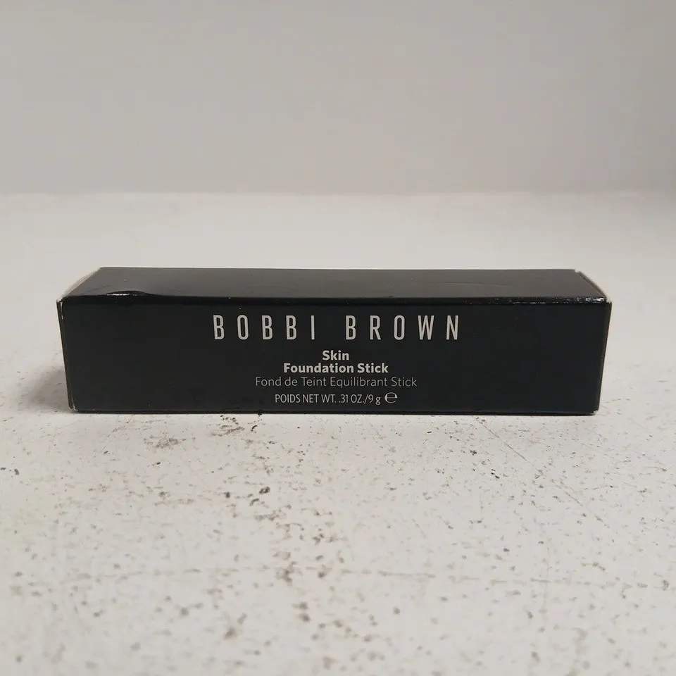 BOBBI BROWN SKIN FOUNDATION STICK (N-052 NATURAL)